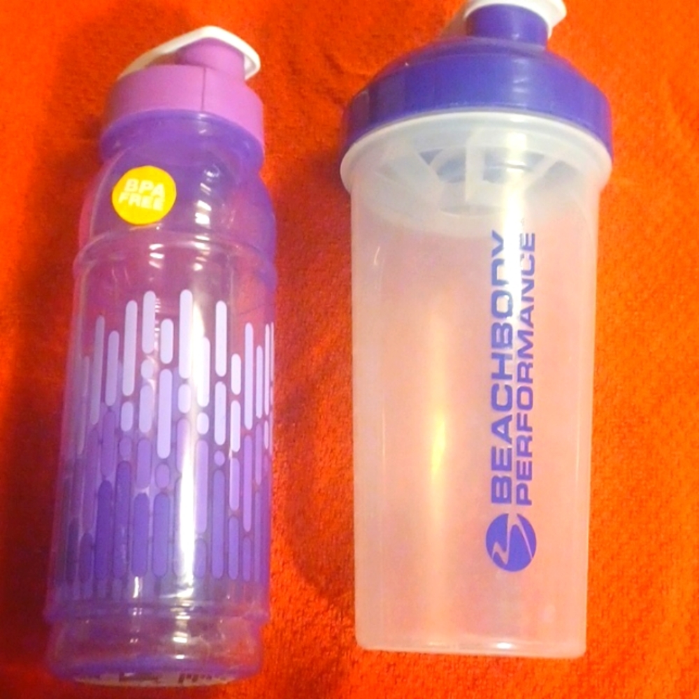 Plastic water bottle and shaker cup